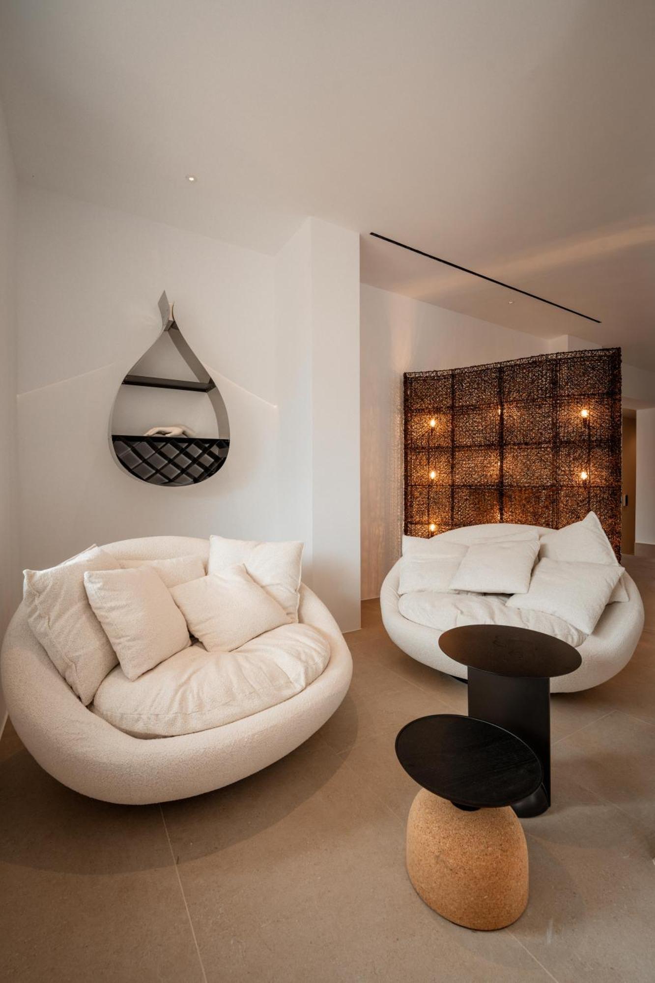 Muse Of Mykonos Luxury Suites Mykonos Town 外观 照片