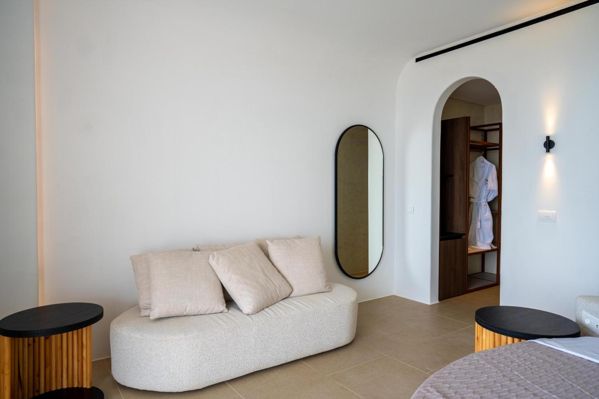 Muse Of Mykonos Luxury Suites Mykonos Town 外观 照片
